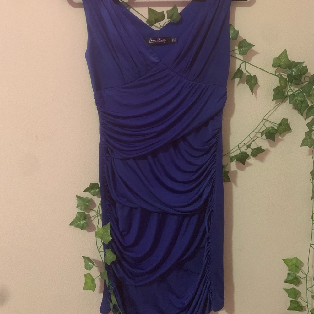 Elegant royal blue formal tight dress